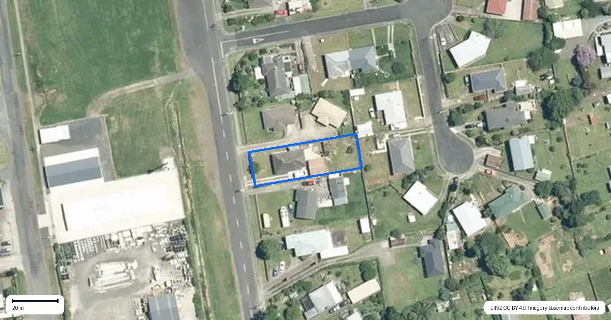 Property context map for 33 Taylor Avenue, Paeroa