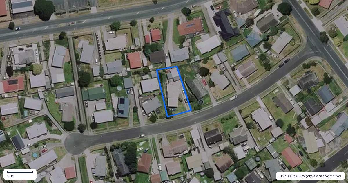 Property context map for 10 Kentucky Crescent, Nawton, Hamilton