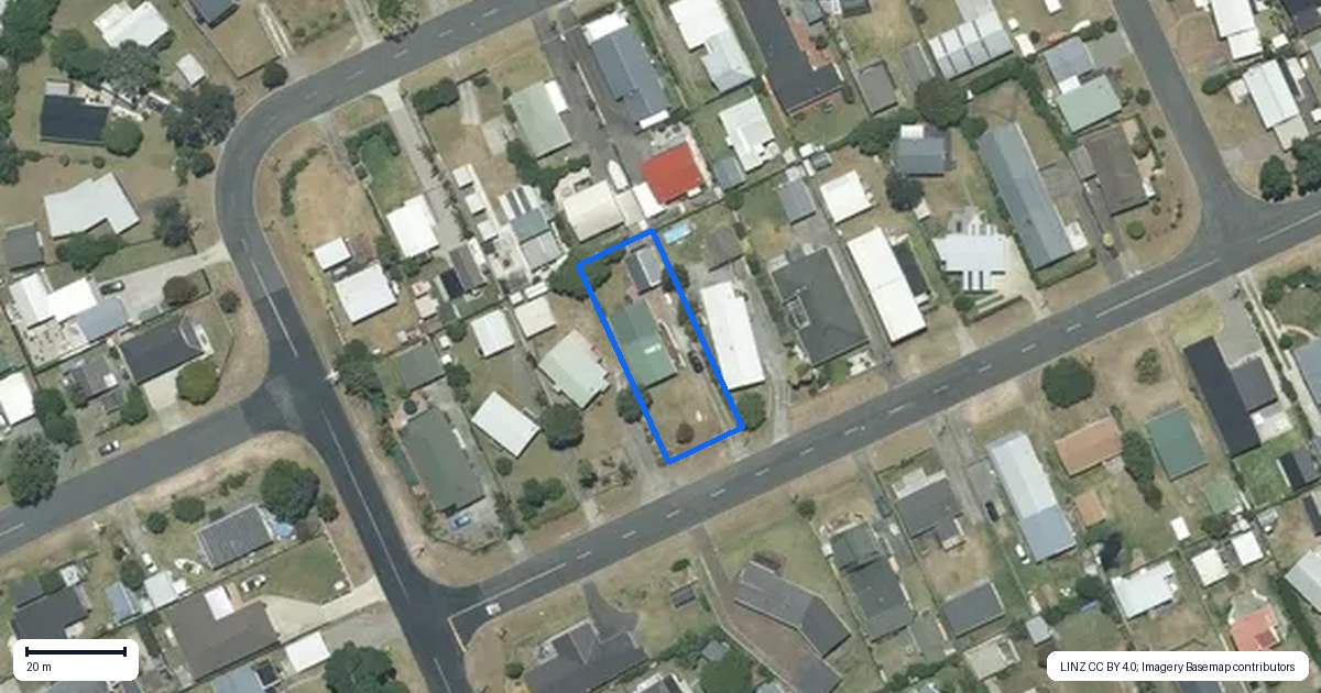Property context map for 105 Papanui Road, Whangamata