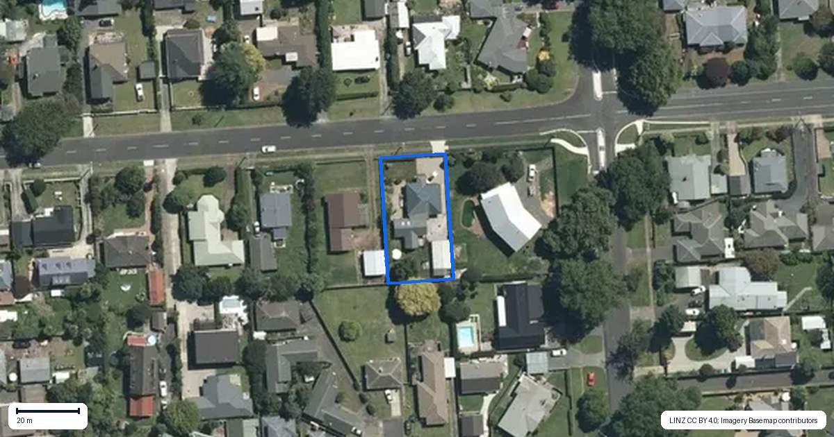 Property context map for 15 Williams Street, Cambridge