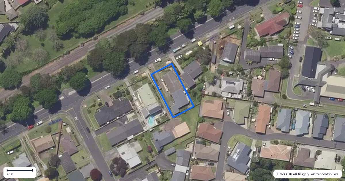 Property context map for 294 Ngatai Road, Bellevue, Tauranga