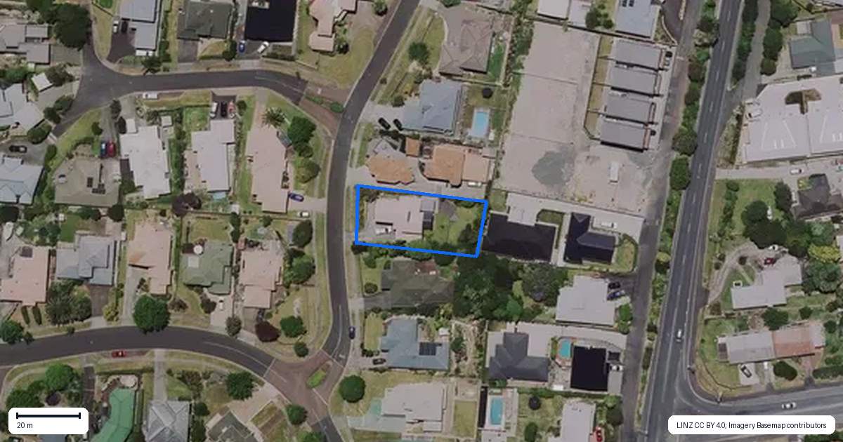 Property context map for 8 Tironui Terrace, Western Heights, Hamilton