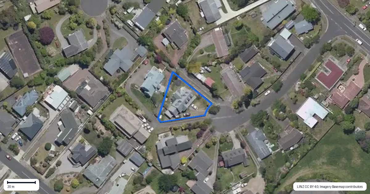 Property context map for 7 Kapua Place, Taupo