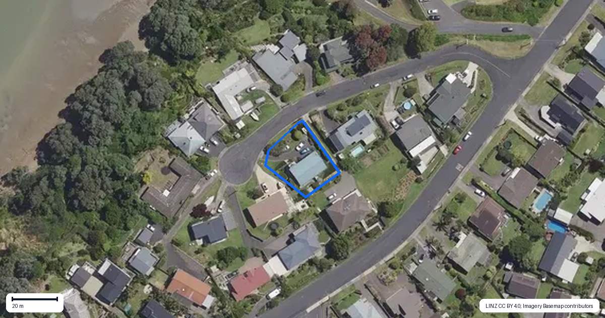 Property context map for 9 Kaharoa Avenue, Omokoroa