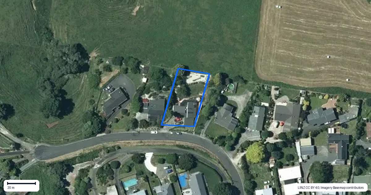 Property context map for 10 Long View Crescent, Otorohanga