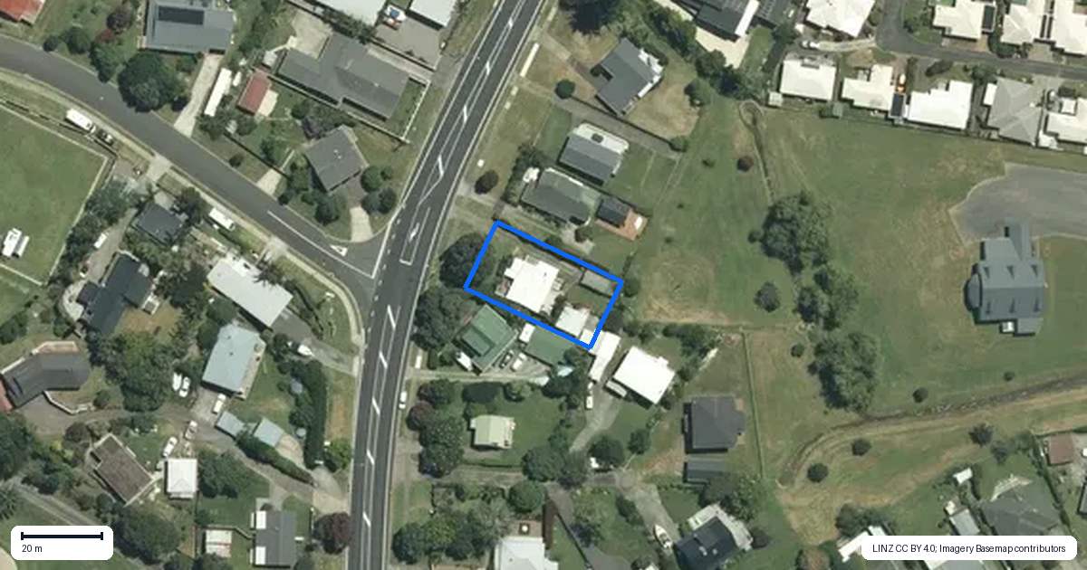 Property context map for 298 Main Road, Tairua