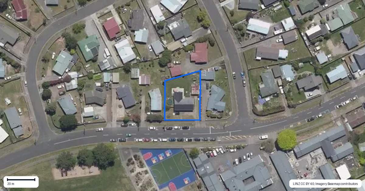 Property context map for 42 Rangatira Street, Taupo