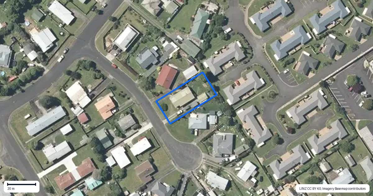 Property context map for 8 Miro Place, Putaruru