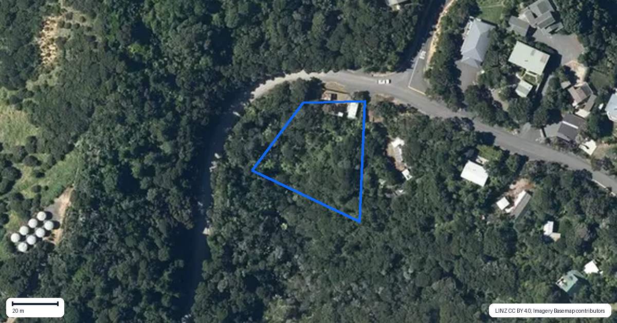 Property context map for 1 Waikawau Beach Road, Waikawau, Coromandel