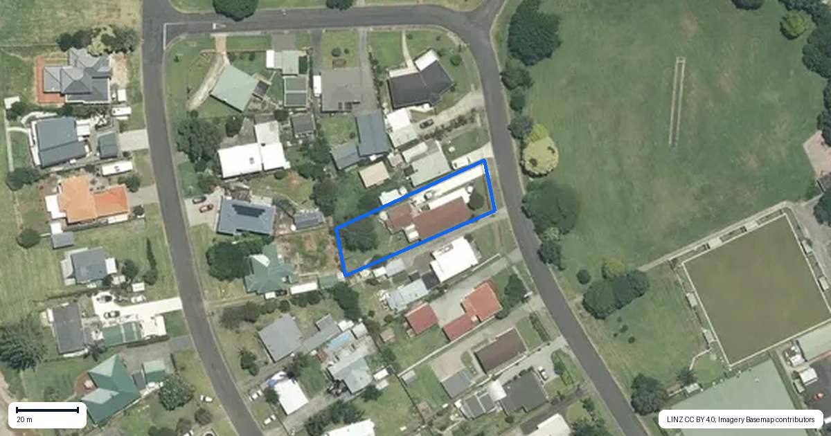 Property context map for 35 West Crescent, Te Puru, Thames