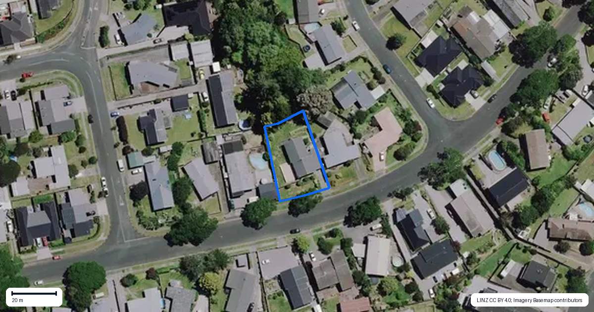 Property context map for 33 Challinor Street, Pukete, Hamilton