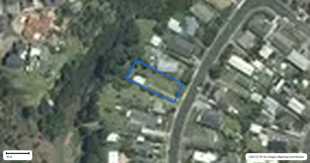 Property context map for 38 Robinson Road, Whitianga