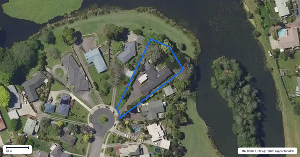 Property context map for 31 Martin Place, Whakatane