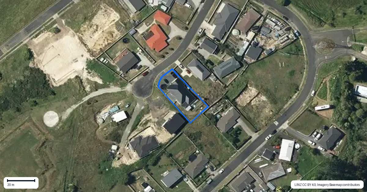 Property context map for 8 Naho Place, Meremere, Mercer