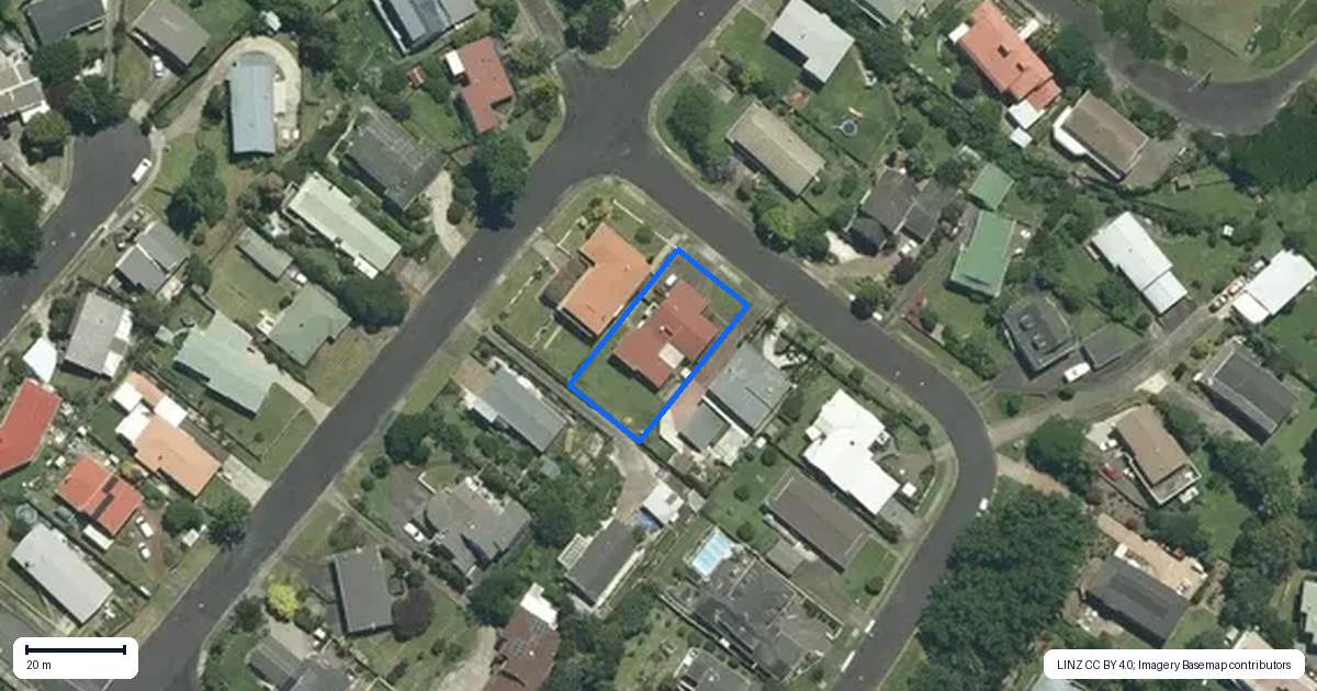 Property context map for 301 Marshall Crescent, Thames