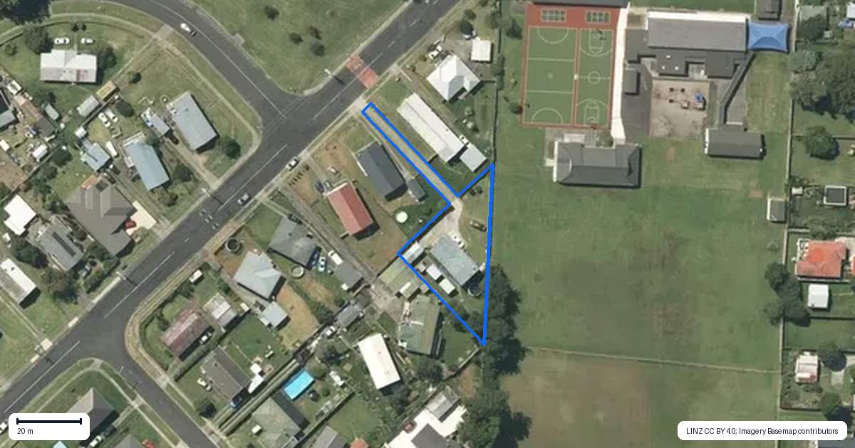 Property context map for 23 Paki Street, Huntly