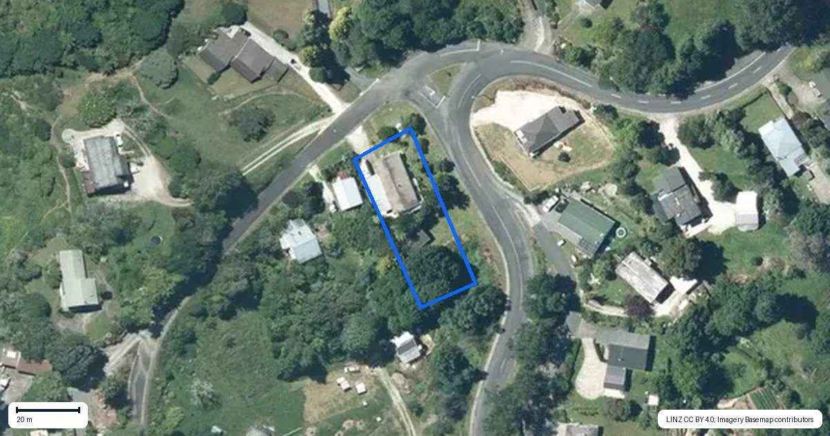 Property context map for 76 Mangarino Street, Te Kuiti