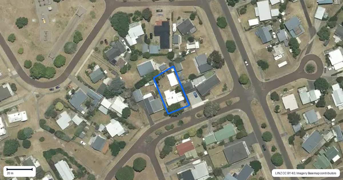 Property context map for 4 Pitkethley Circle, Pauanui