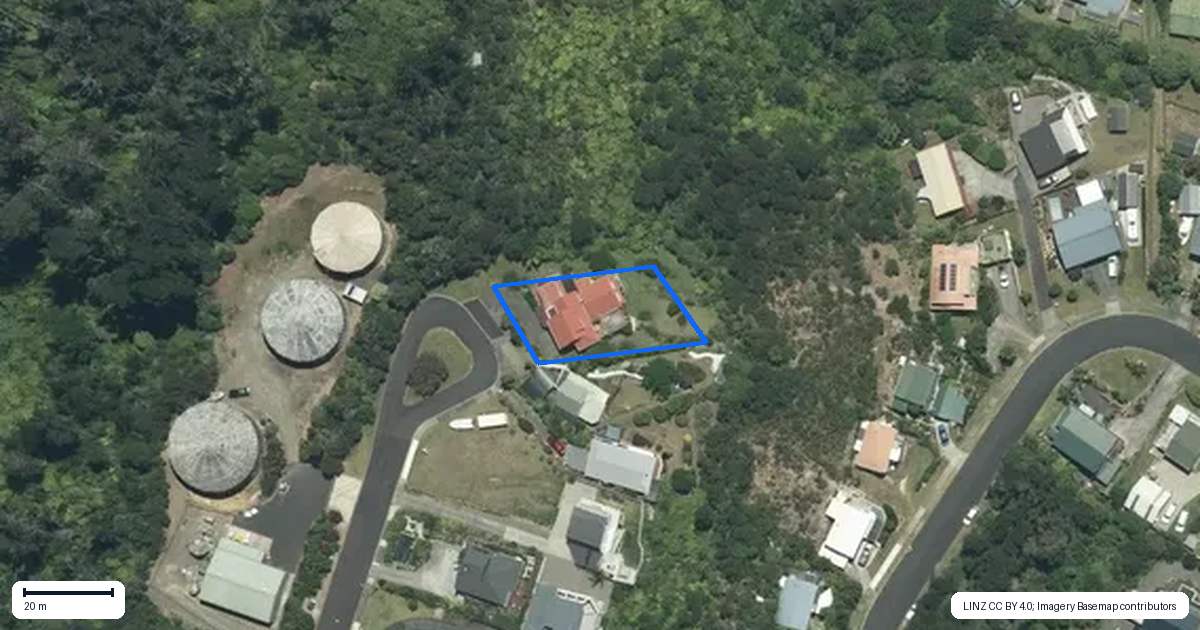 Property context map for 2 Hinemoa Terrace, Tairua