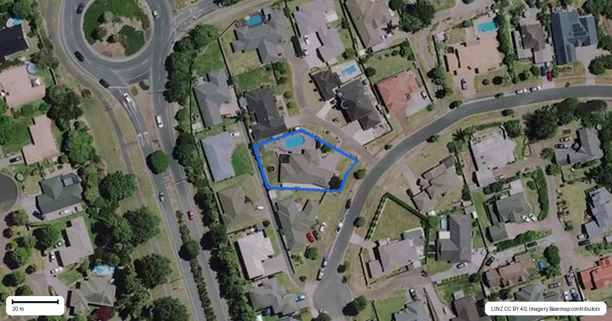 Property context map for 38 Nielsen Gardens, Rototuna, Hamilton