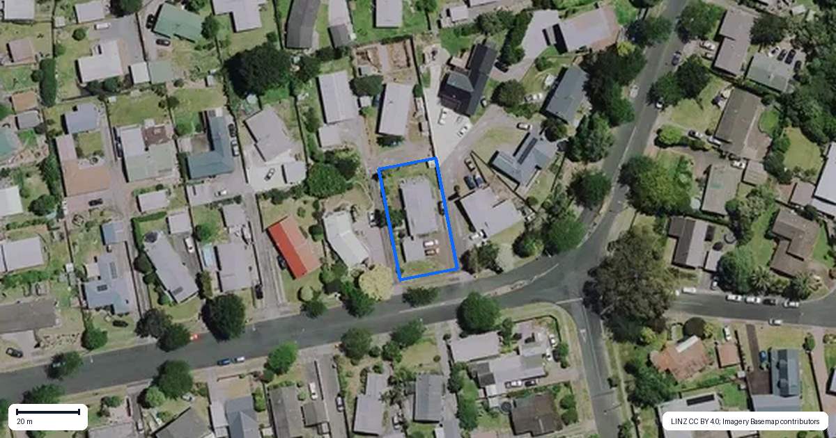 Property context map for 48 Pohutukawa Drive, Pukete, Hamilton