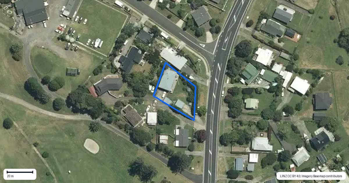 Property context map for 293 Main Road, Tairua