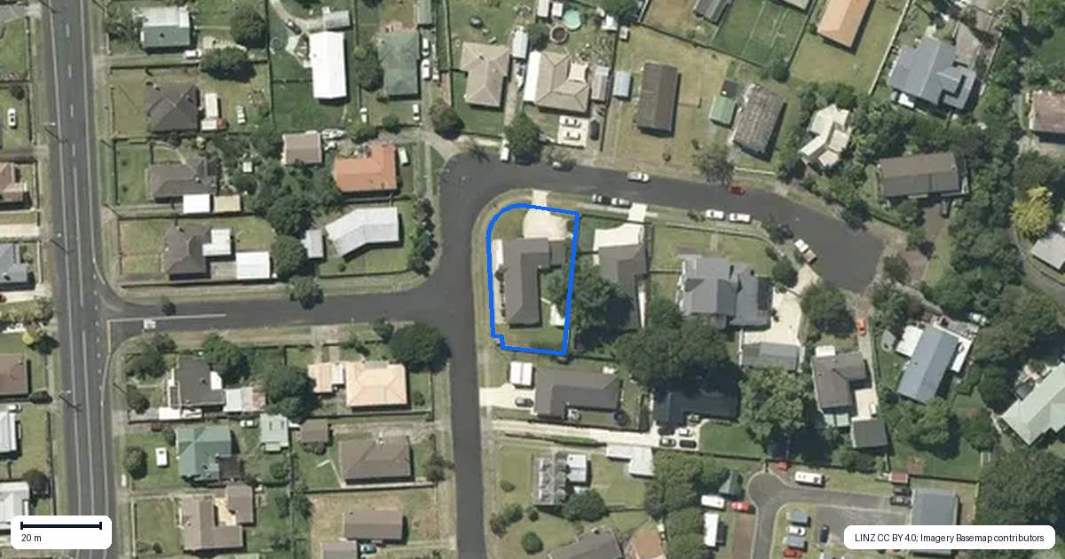 Property context map for 18 Harlock Place, Huntly