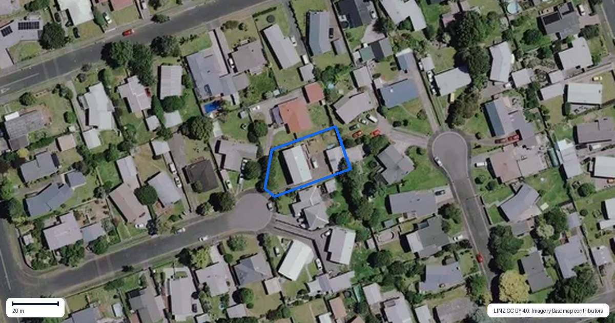 Property context map for 13 Erika Place, Fairview Downs, Hamilton