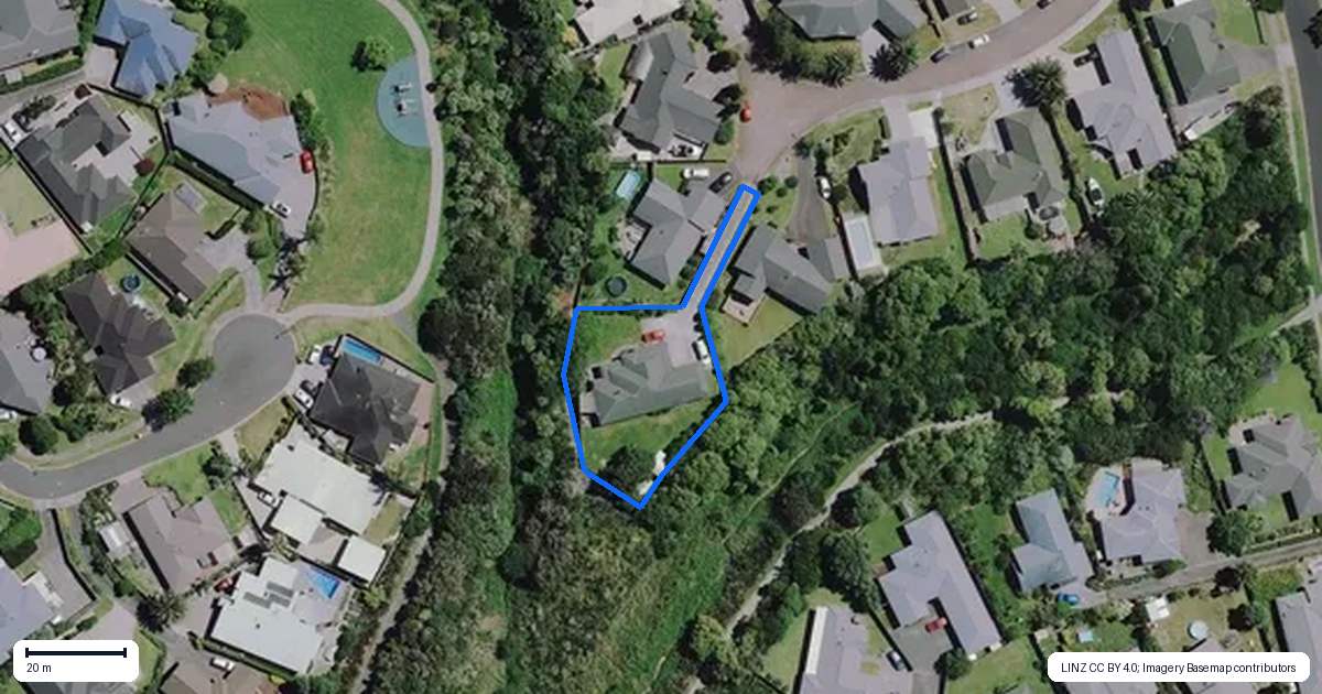 Property context map for 11 Claymore Place, Flagstaff, Hamilton