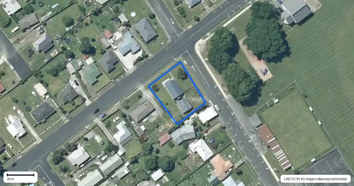 Property context map for 16 Ngarongo Street, Te Kuiti