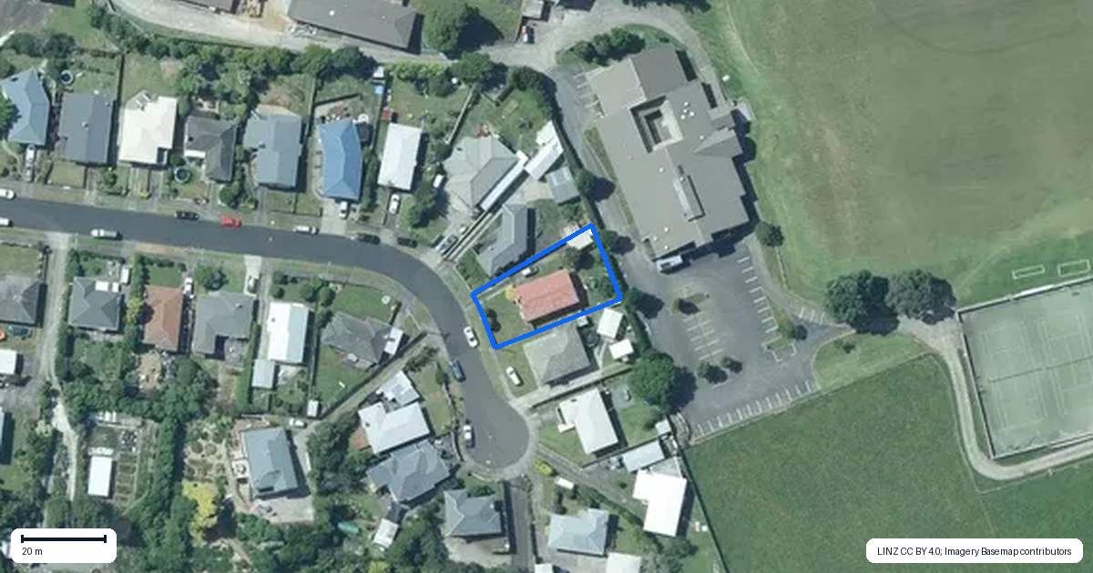 Property context map for 31 Trafalgar Street, Westown, New Plymouth