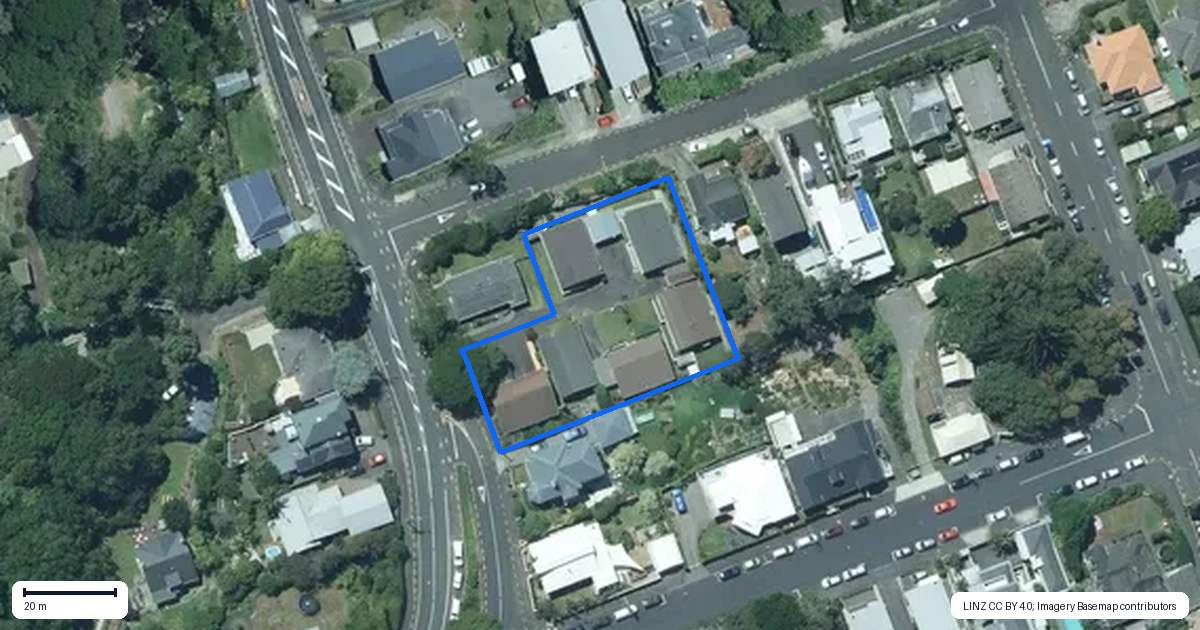 Property context map for 33D Carrington Street, New Plymouth
