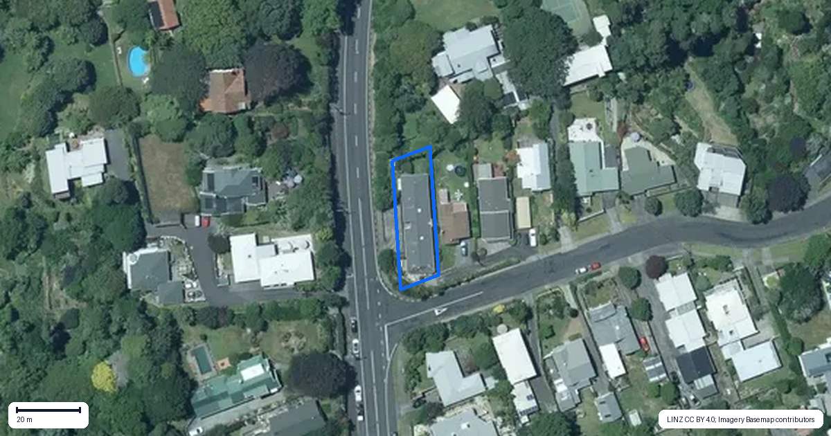 Property context map for 1B Shortland Street, Lower Vogeltown, New Plymouth