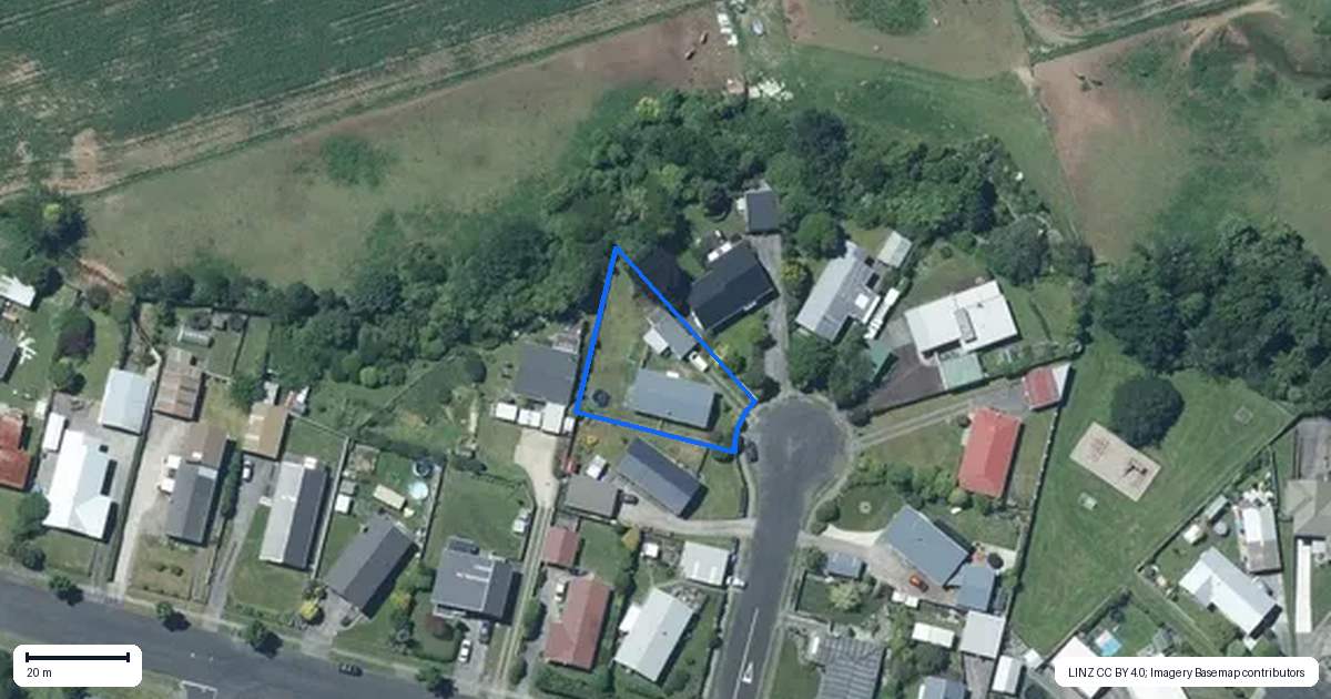 Property context map for 4 Caesar Street, Stratford