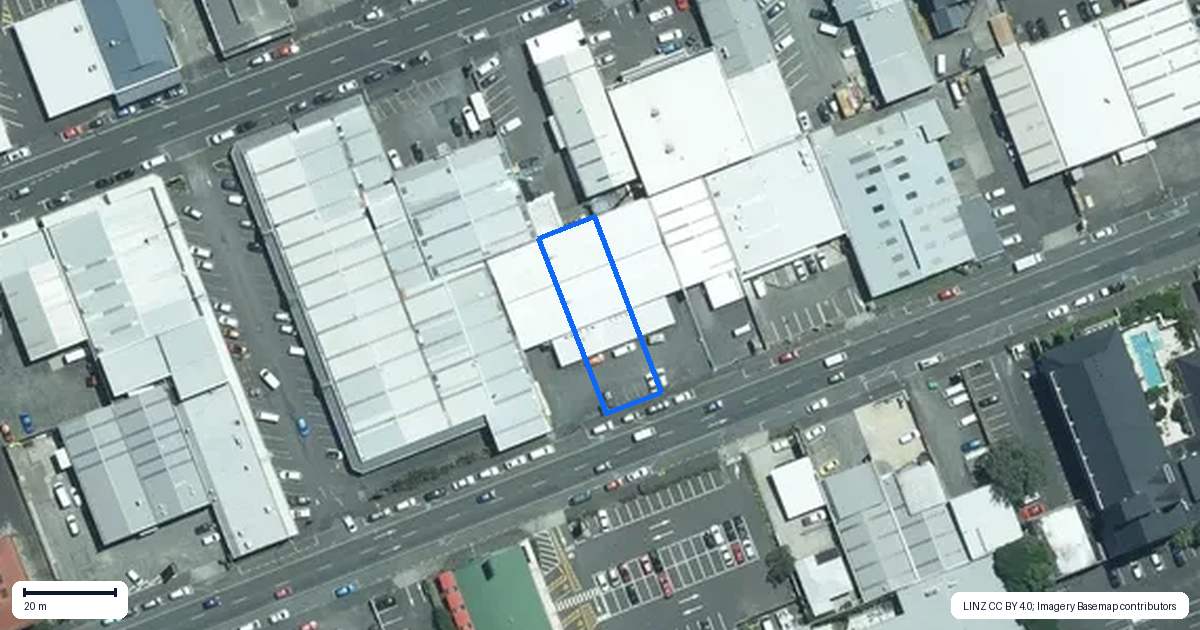 Property context map for 205 Courtenay Street, New Plymouth