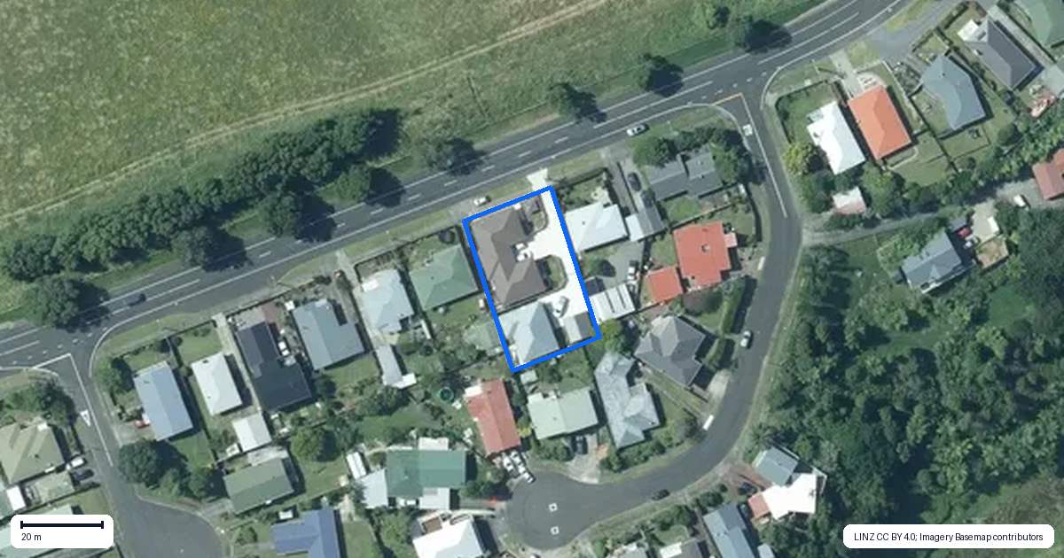 Property context map for 205 Omata Road, Spotswood, New Plymouth
