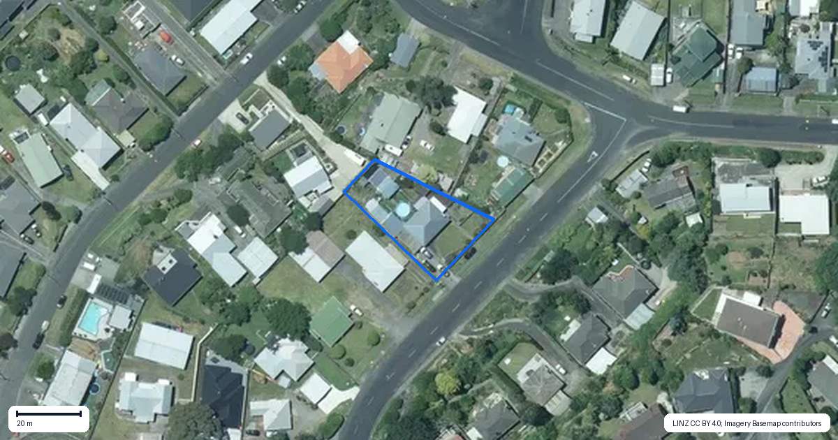 Property context map for 40 Queens Road, Glen Avon, New Plymouth