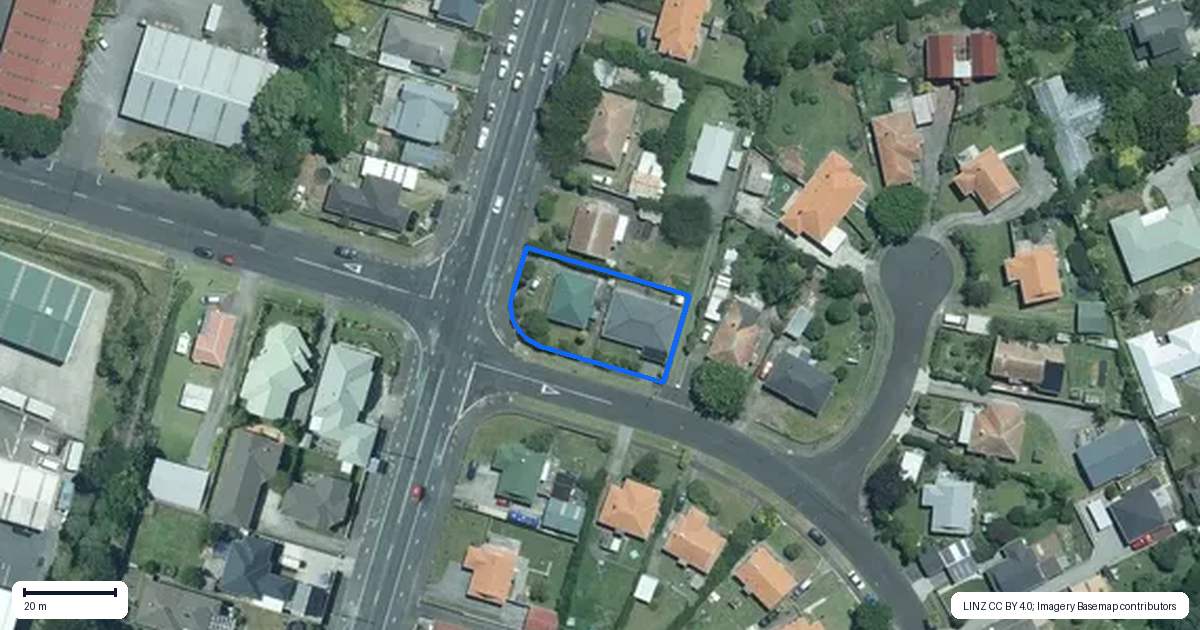 Property context map for 135 Tukapa Street, Westown, New Plymouth