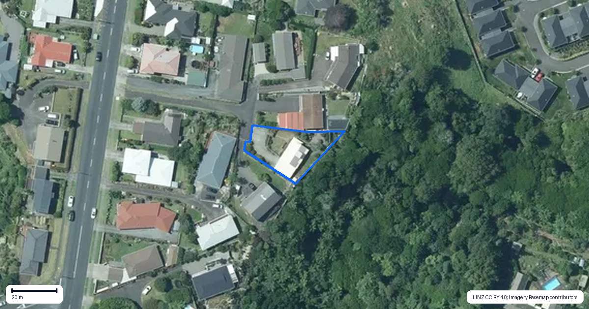 Property context map for 103E Barrett Road, Whalers Gate, New Plymouth