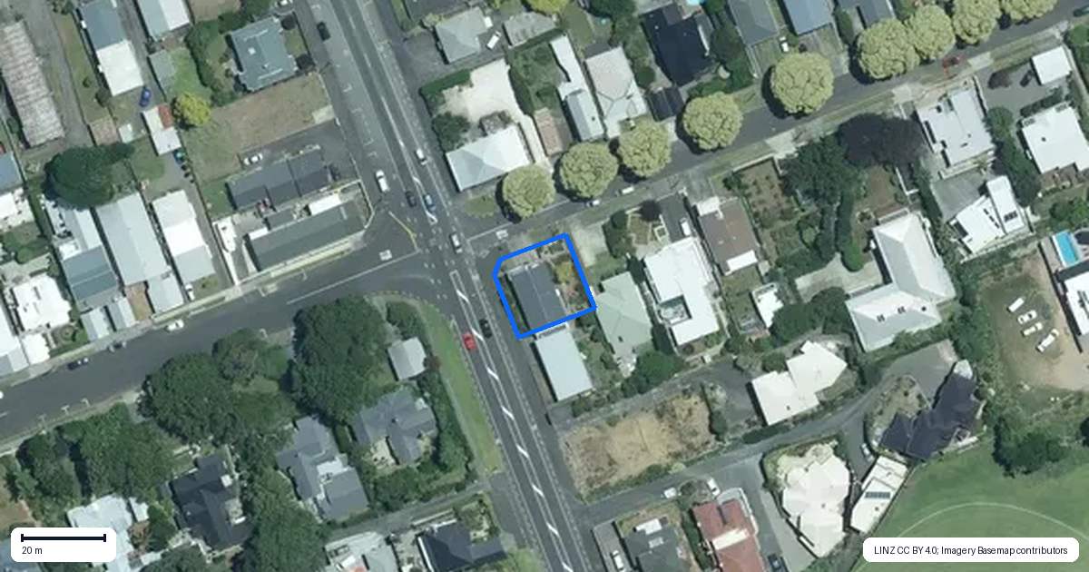 Property context map for 104 Pendarves Street, New Plymouth