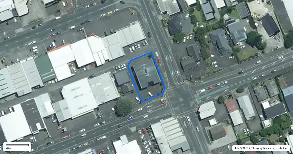 Property context map for 337 Devon Street East, New Plymouth