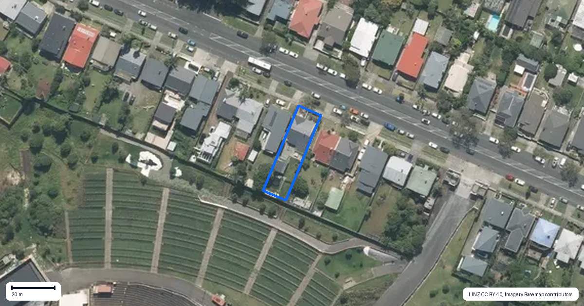 Property context map for 42 Old Mill Road, Grey Lynn, Auckland