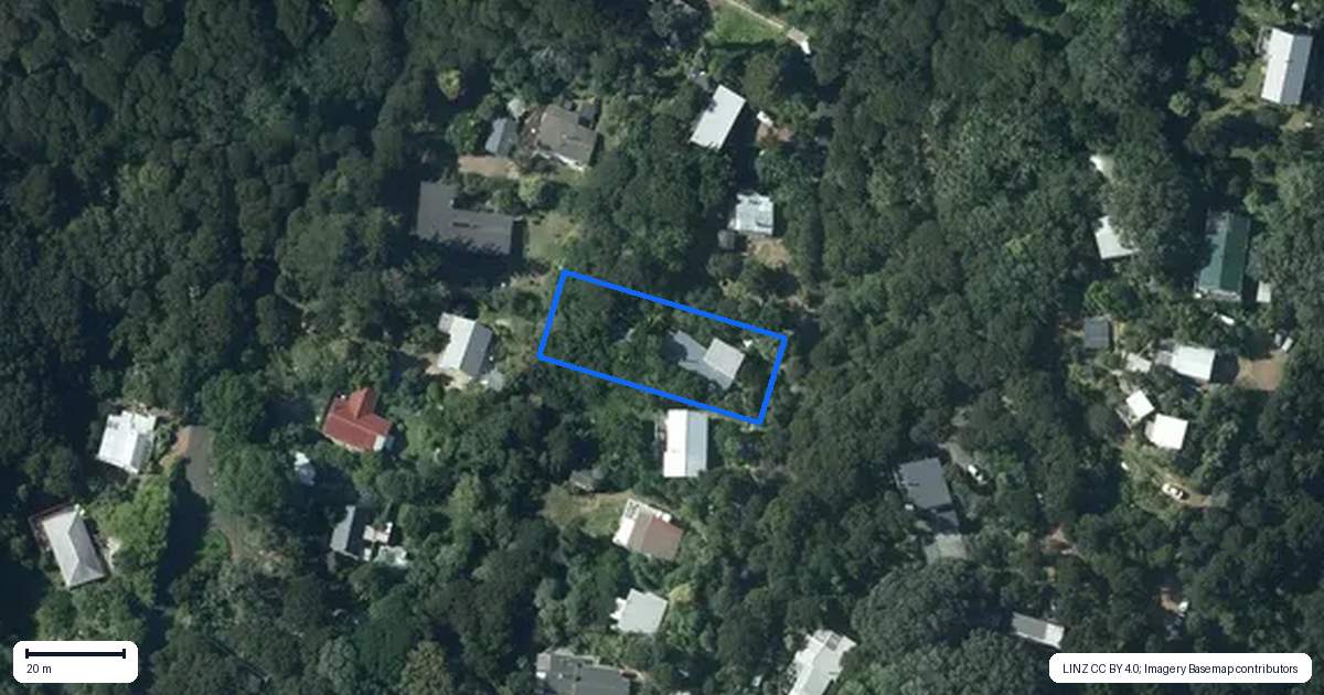 Property context map for 41 Fairview Crescent, Omiha, Waiheke Island