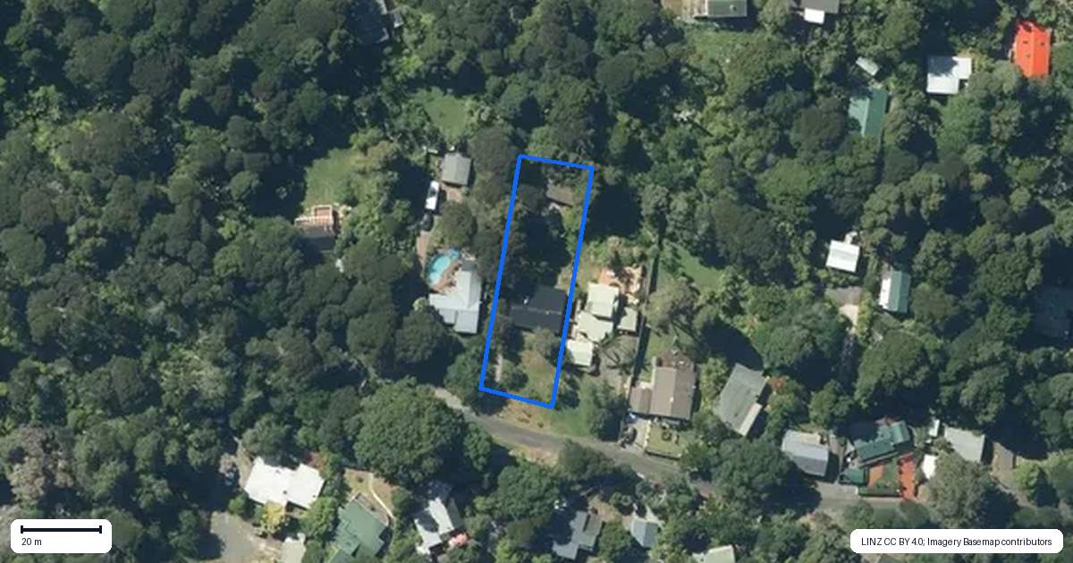 Property context map for 46 Western Road, Laingholm, Auckland