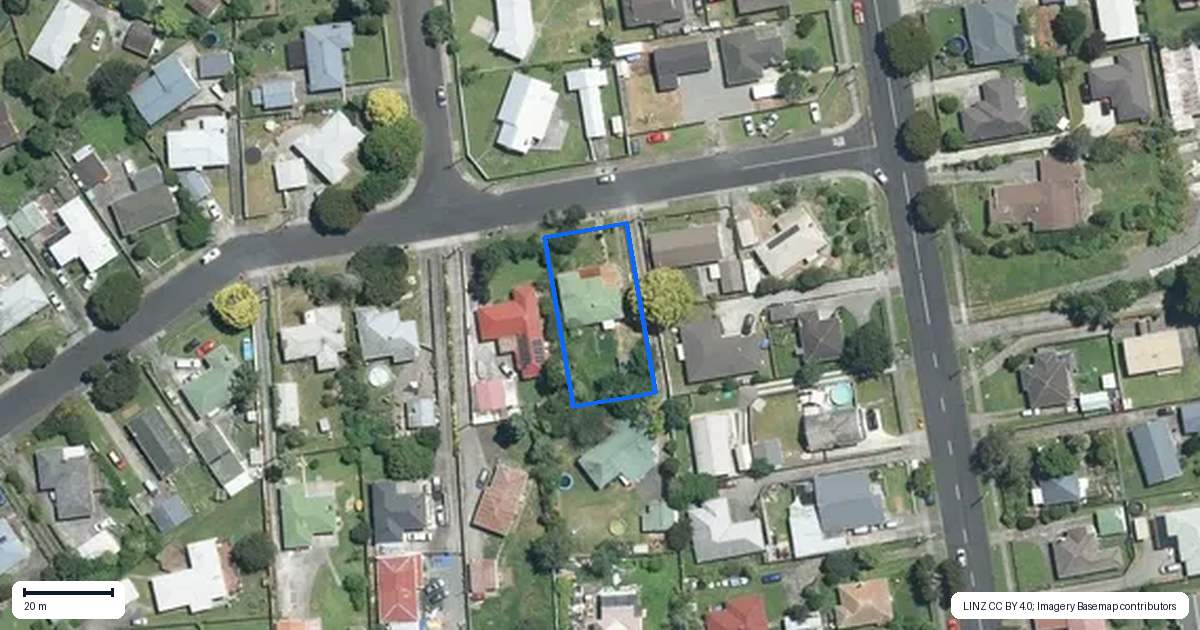 Property context map for 6 Resolute Way, Papakura