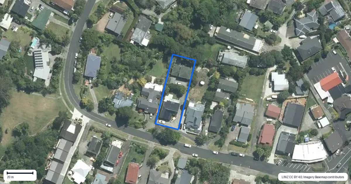 Property context map for 2/23 Hebron Road, Waiake, Auckland
