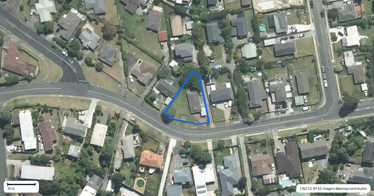 Property context map for 77 Glenvar Road, Torbay, Auckland