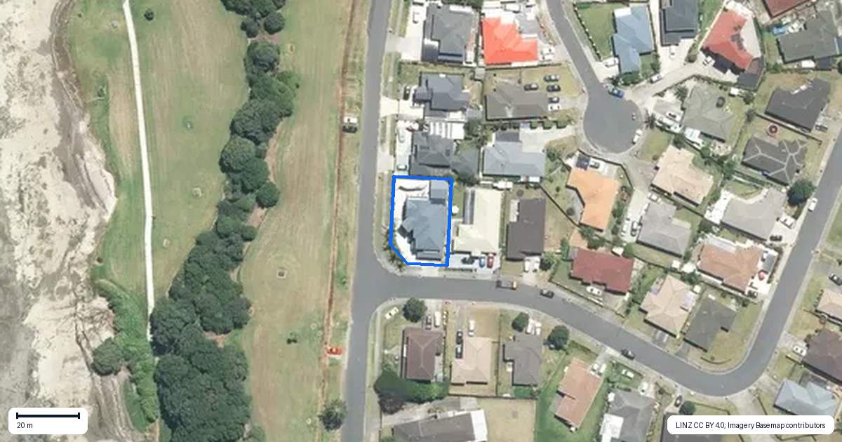 Property context map for 87 Pitt Avenue, Clendon Park, Auckland