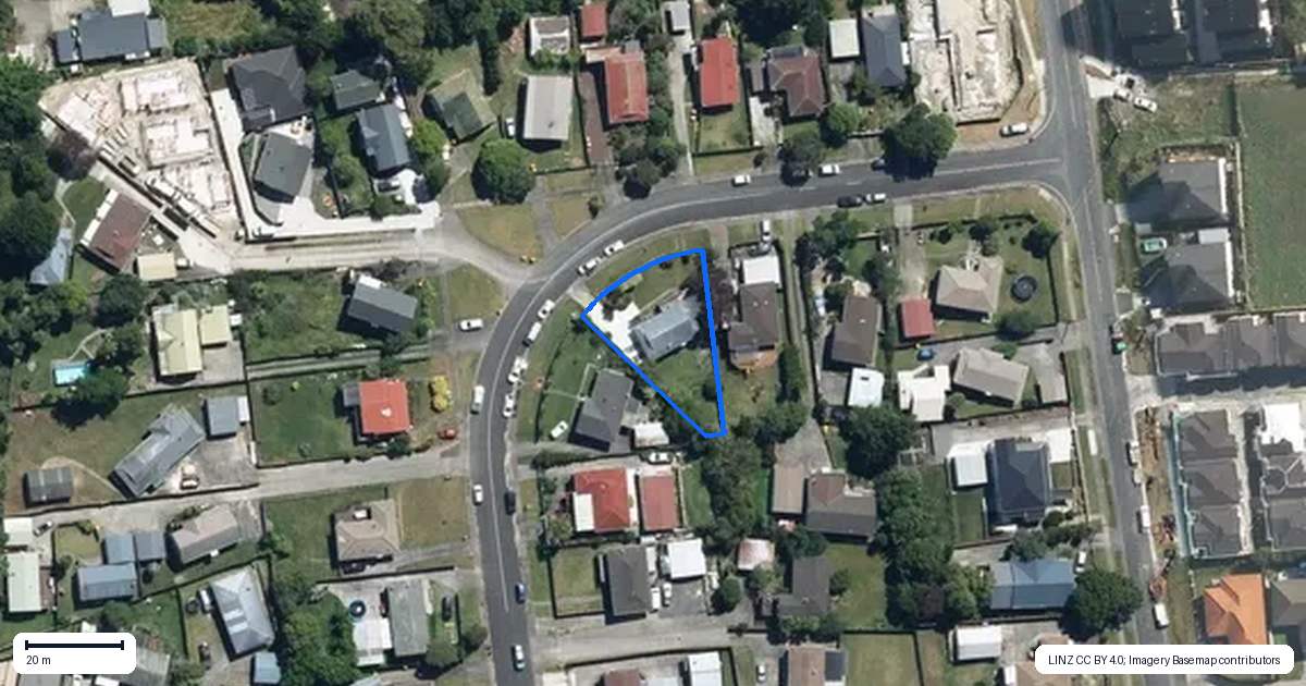 Property context map for 10 Kellett Road, Ranui, Auckland