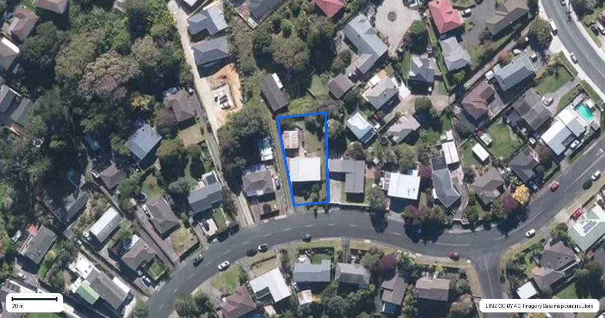 Property context map for 9 Redwood Drive, Massey, Auckland